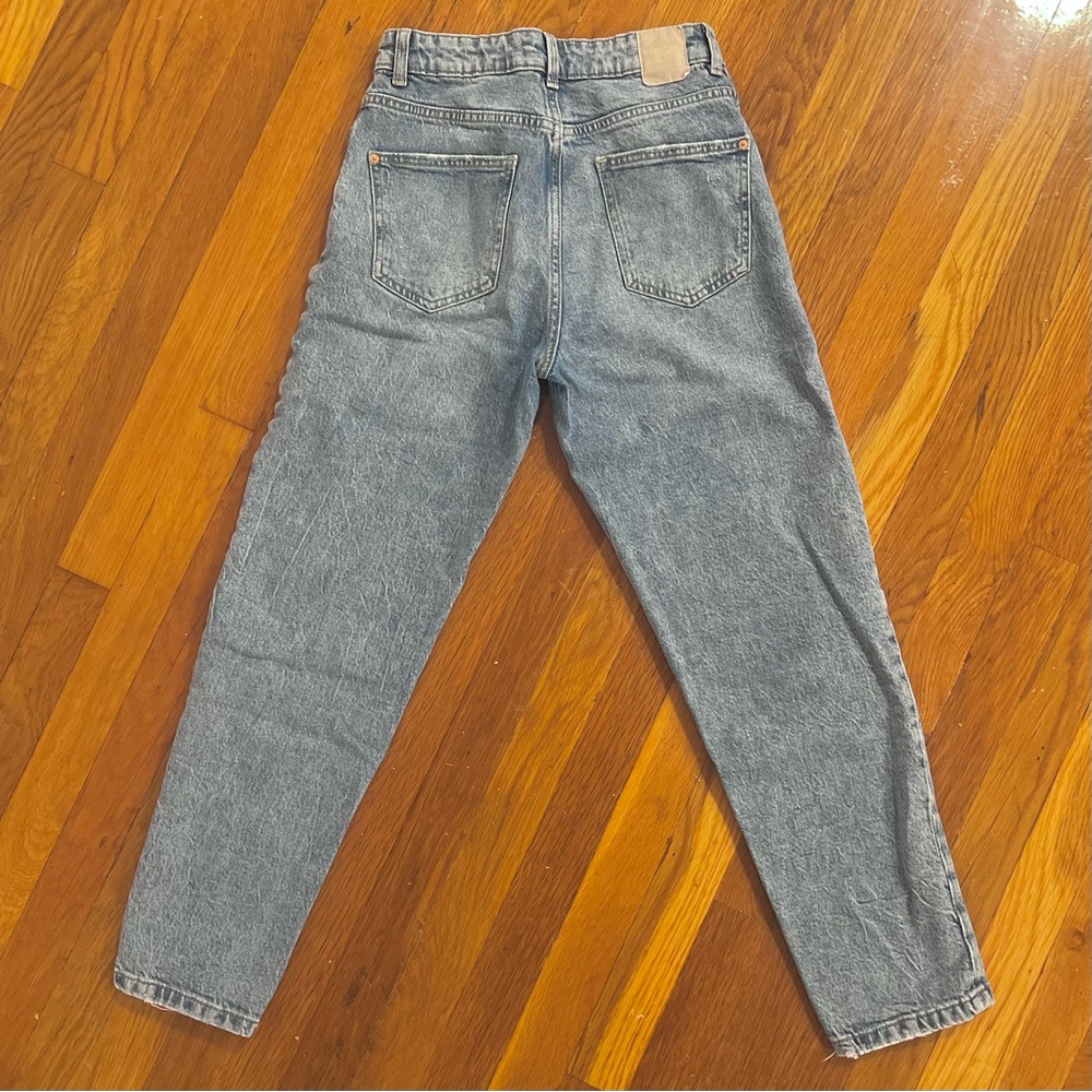 Zara High Waisted Light Wash Jeans